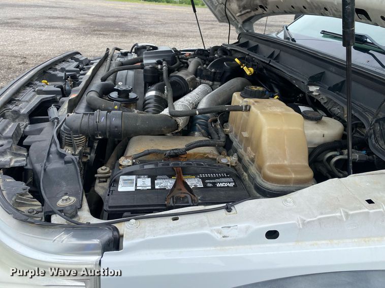 image for item KB9452 2011 Ford F450 Super Duty  bucket truck