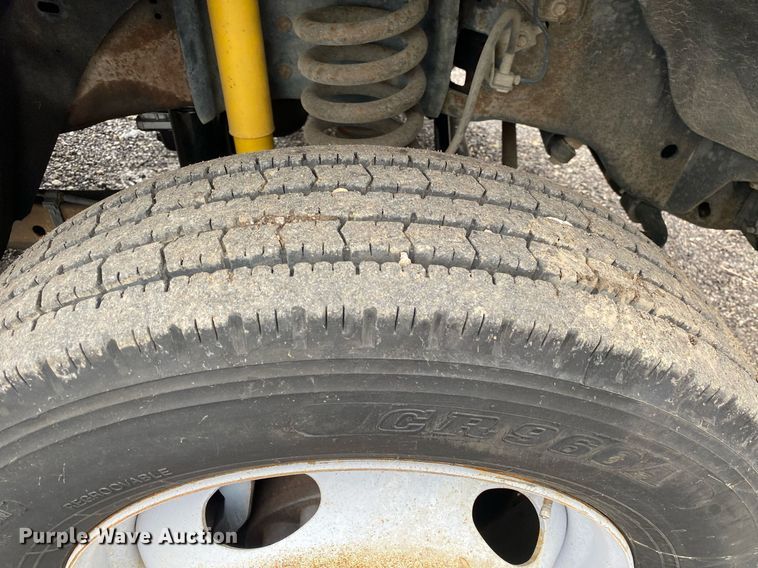 image for item KB9452 2011 Ford F450 Super Duty  bucket truck