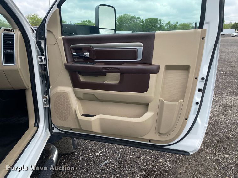 image for item KB9454 2013 Dodge Ram 4500HD  utility / service truck