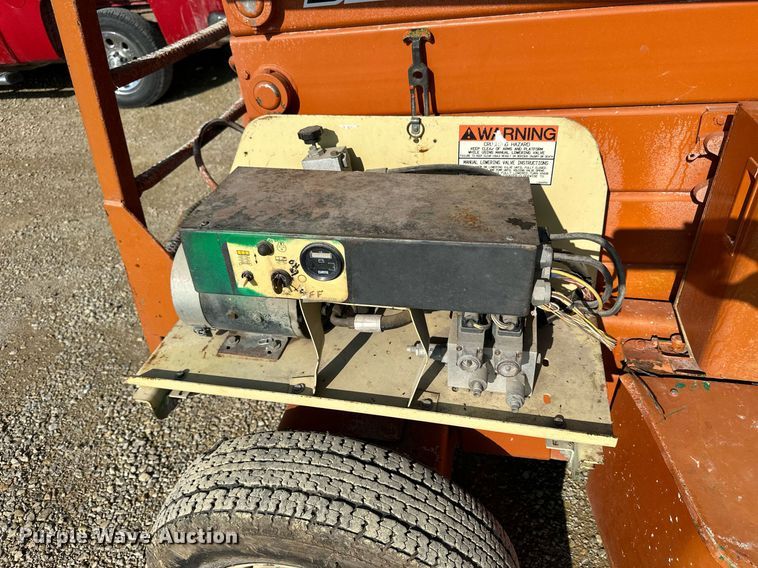 image for item KL9098 1998 JLG Sizzor 3969-E  scissor lift