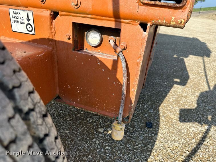 image for item KL9098 1998 JLG Sizzor 3969-E  scissor lift