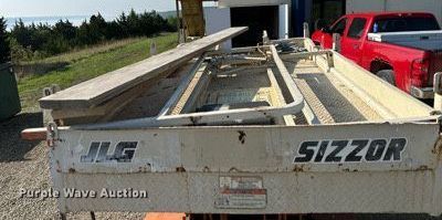 image for item KL9098 1998 JLG Sizzor 3969-E  scissor lift