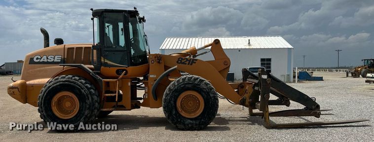 image for item KL9126 2011 Case 821F  wheel loader