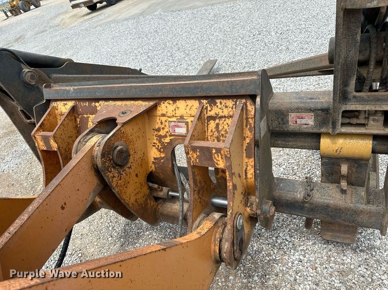 image for item KL9126 2011 Case 821F  wheel loader