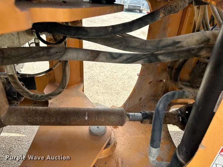 image for item KL9126 2011 Case 821F  wheel loader