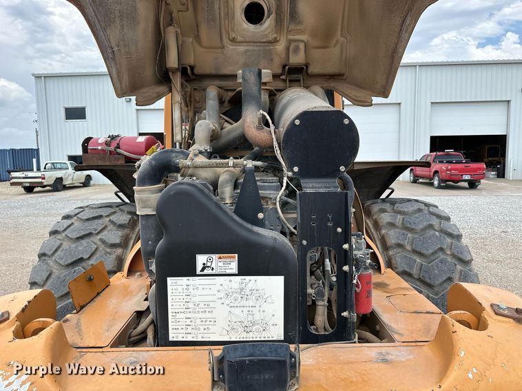 image for item KL9126 2011 Case 821F  wheel loader