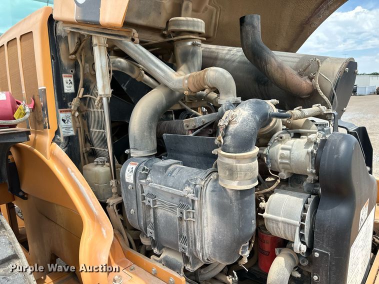 image for item KL9126 2011 Case 821F  wheel loader