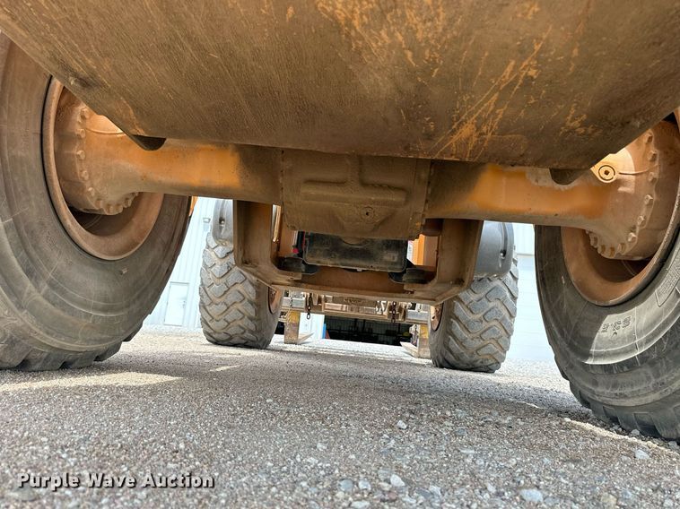 image for item KL9126 2011 Case 821F  wheel loader