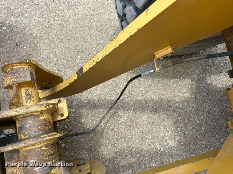 image for item KL9127 2005 Caterpillar 928GZ  wheel loader