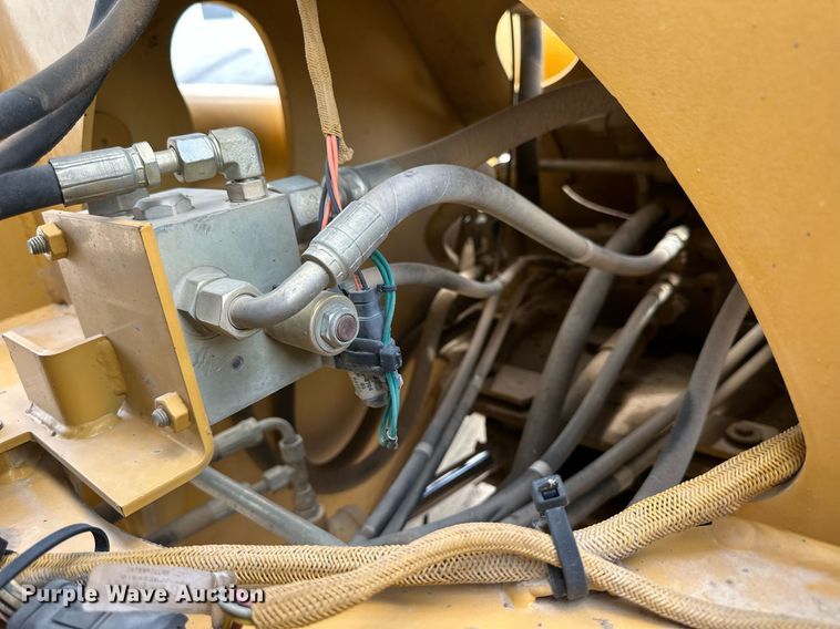 image for item KL9127 2005 Caterpillar 928GZ  wheel loader