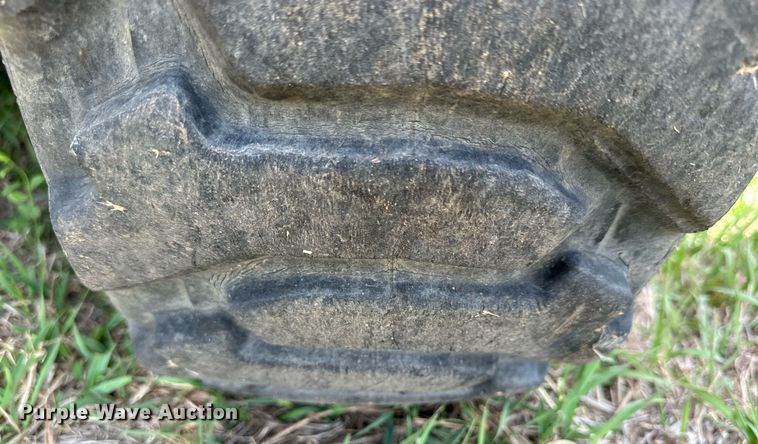 image for item KL9146 2000 Skyjack SJ8841  scissor lift