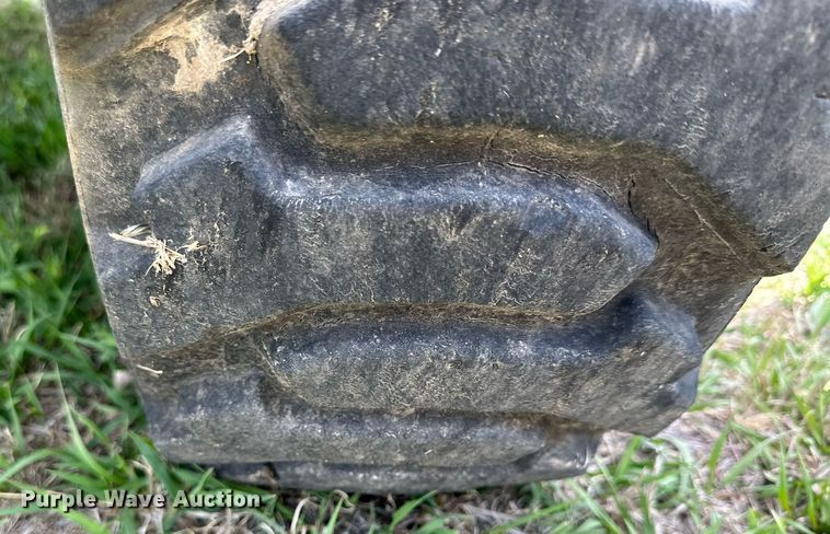 image for item KL9147 1998 Skyjack SJ8831  scissor lift