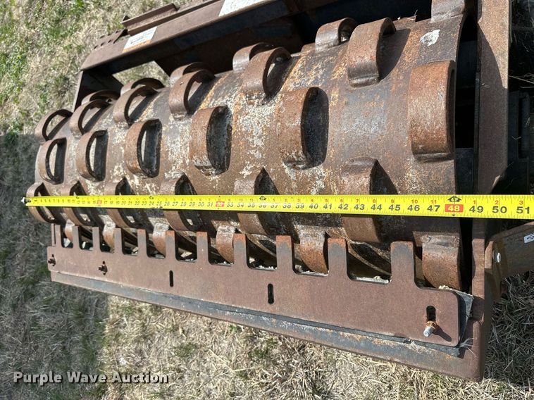 image for item KL9150 Bobcat 48 Pad Roller  skid steer vibratory roller