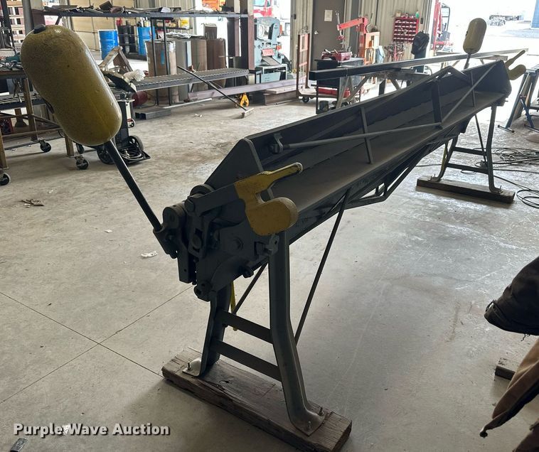 image for item KL9153 Dreis & Krump 1222  metal brake