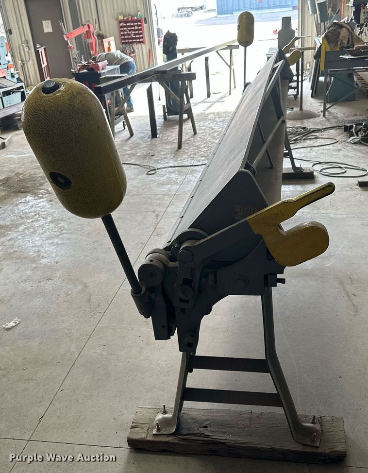 image for item KL9153 Dreis & Krump 1222  metal brake