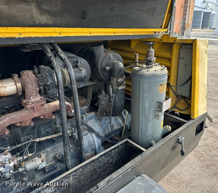 image for item KL9154 Atlas Copco XAS 186  air compressor