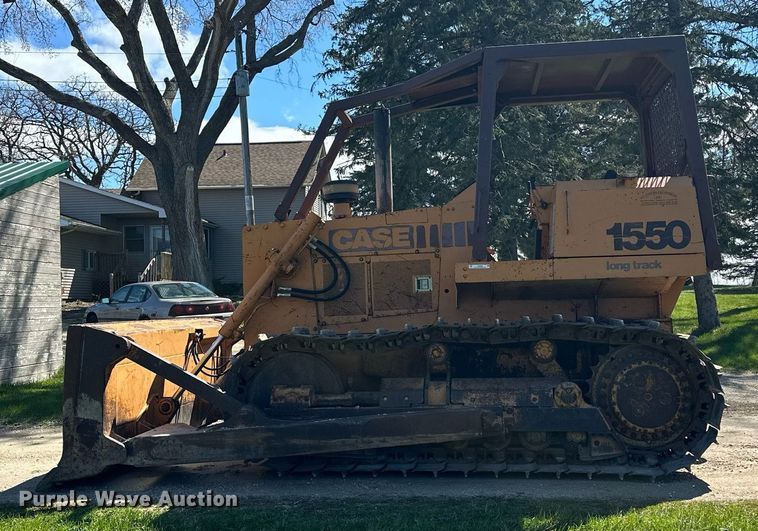 image for item KU9938 1987 Case 1550  dozer