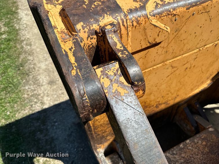 image for item KU9938 1987 Case 1550  dozer