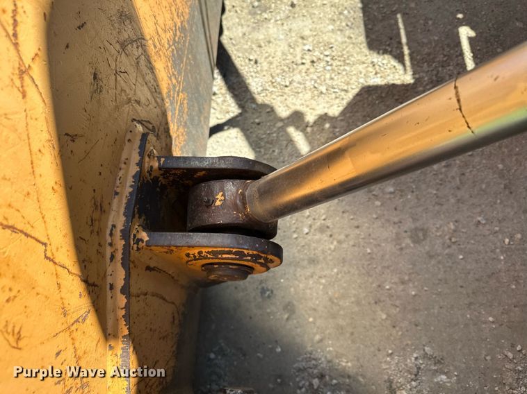 image for item KU9938 1987 Case 1550  dozer