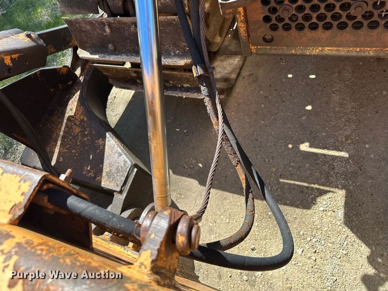 image for item KU9938 1987 Case 1550  dozer