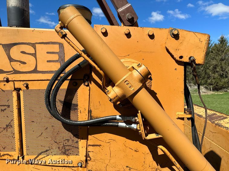 image for item KU9938 1987 Case 1550  dozer