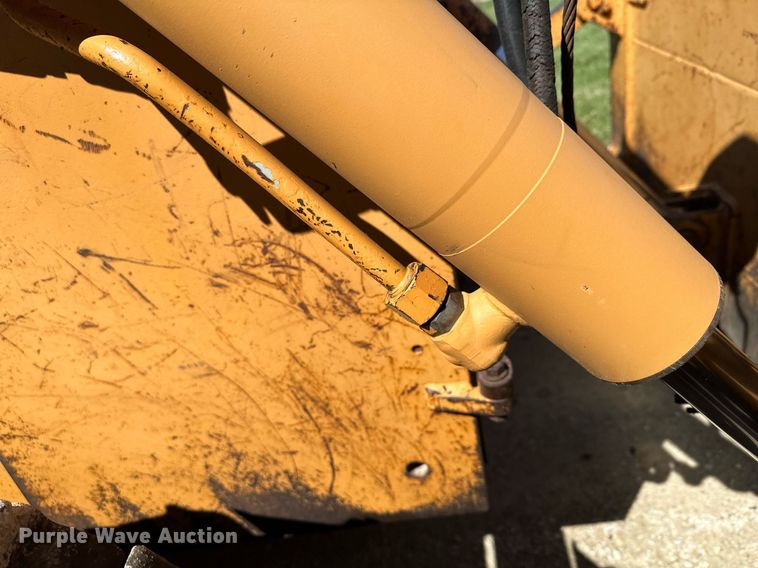 image for item KU9938 1987 Case 1550  dozer