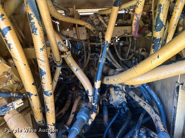 image for item KU9938 1987 Case 1550  dozer