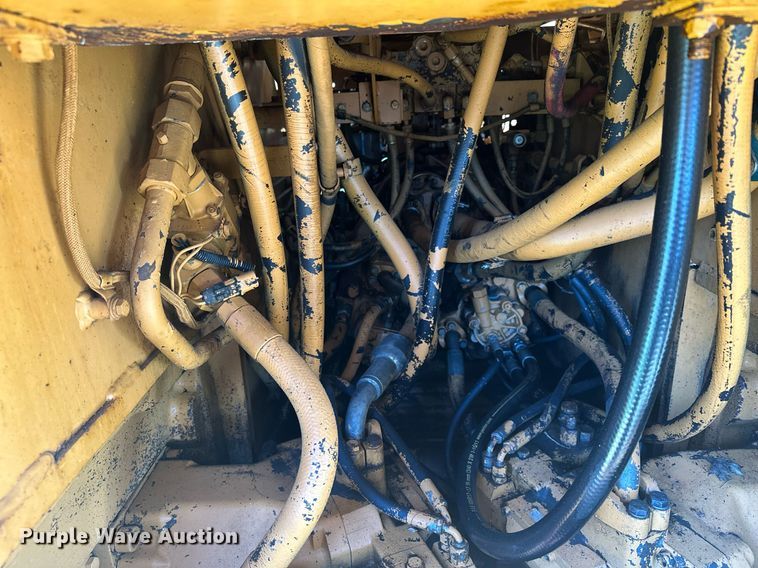 image for item KU9938 1987 Case 1550  dozer