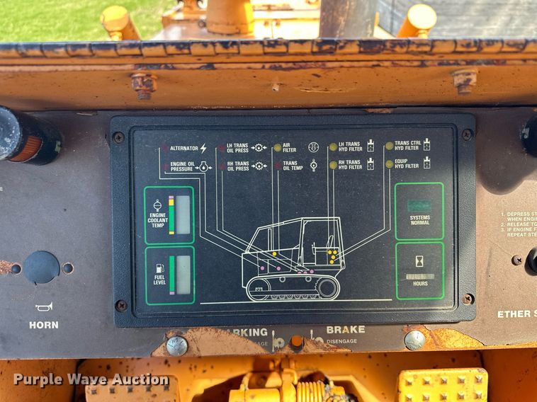 image for item KU9938 1987 Case 1550  dozer