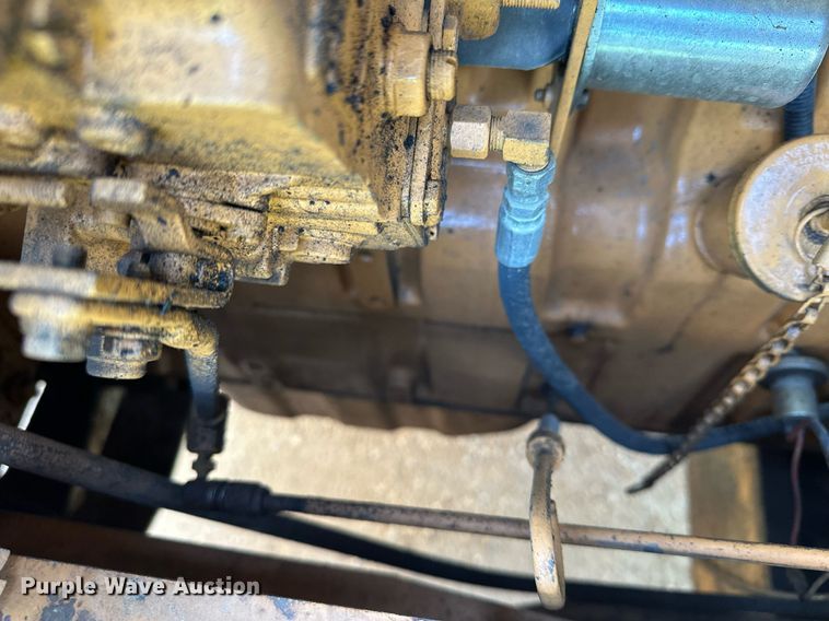 image for item KU9938 1987 Case 1550  dozer