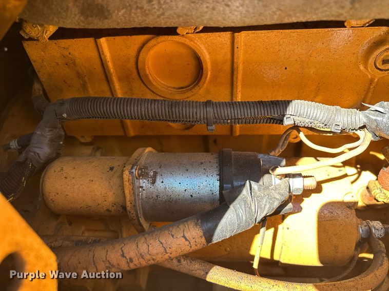 image for item KU9938 1987 Case 1550  dozer