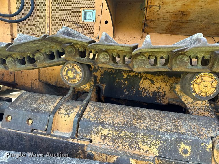 image for item KU9938 1987 Case 1550  dozer