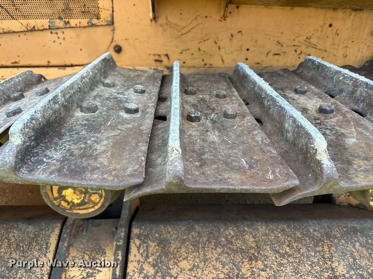 image for item KU9938 1987 Case 1550  dozer