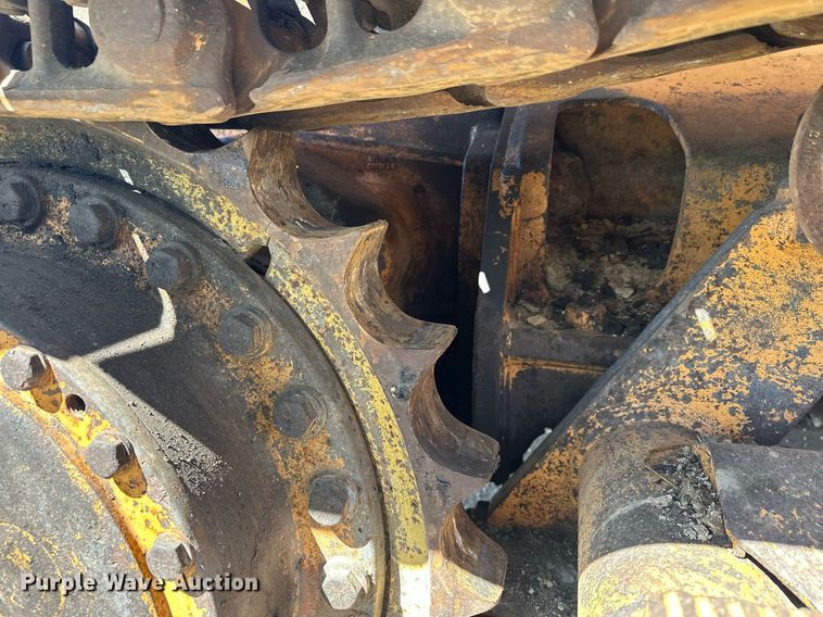 image for item KU9938 1987 Case 1550  dozer