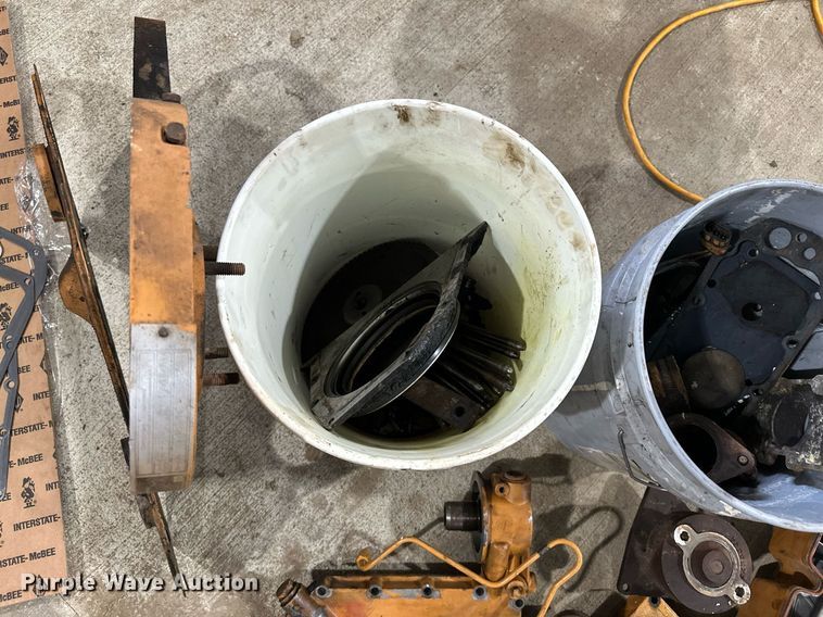 image for item KU9938 1987 Case 1550  dozer