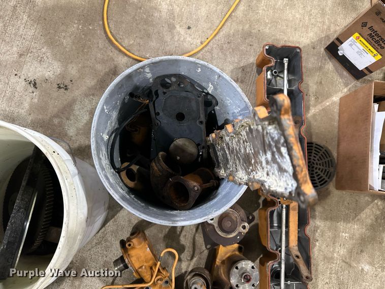 image for item KU9938 1987 Case 1550  dozer