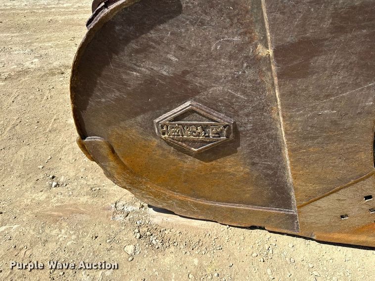 image for item KU9941 2002 Komatsu PC300LC-6  excavator