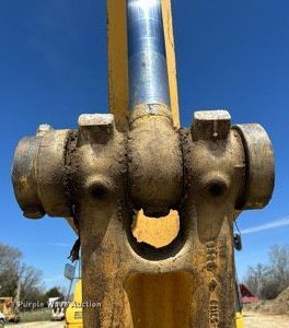 image for item KU9941 2002 Komatsu PC300LC-6  excavator