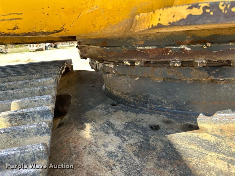 image for item KU9941 2002 Komatsu PC300LC-6  excavator