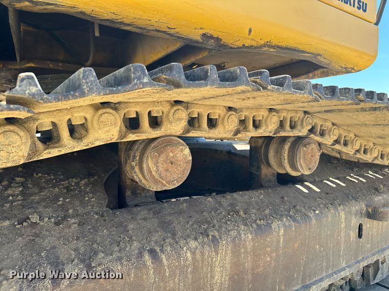 image for item KU9941 2002 Komatsu PC300LC-6  excavator