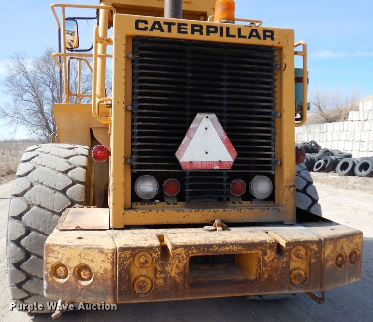 image for item KU9943 1983 Caterpillar 966D  wheel loader