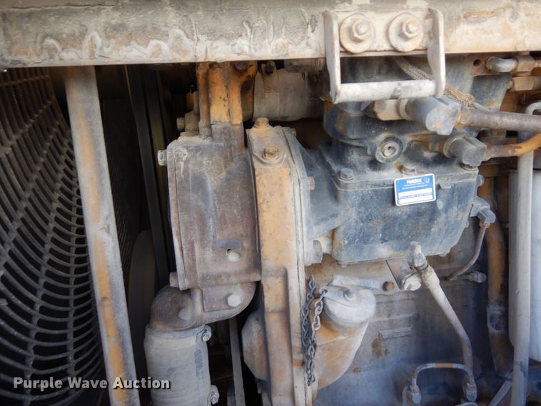 image for item KU9943 1983 Caterpillar 966D  wheel loader