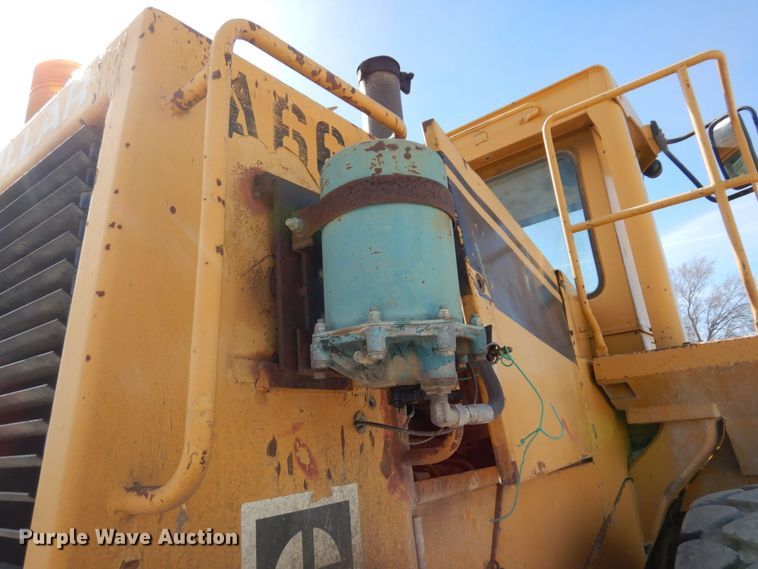 image for item KU9943 1983 Caterpillar 966D  wheel loader