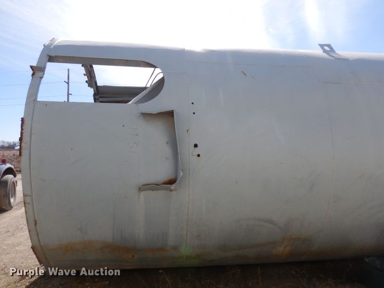 image for item KU9946 Johnson  concrete silo