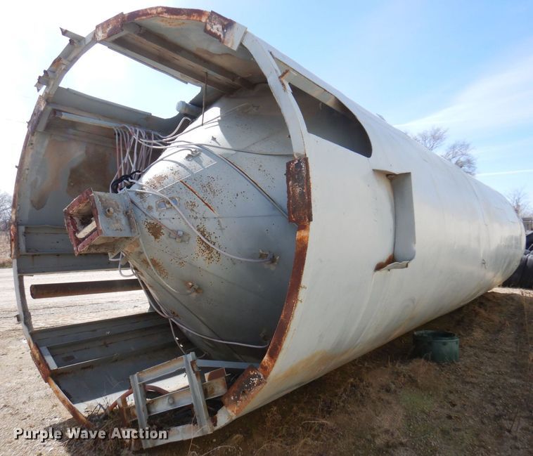 image for item KU9946 Johnson  concrete silo