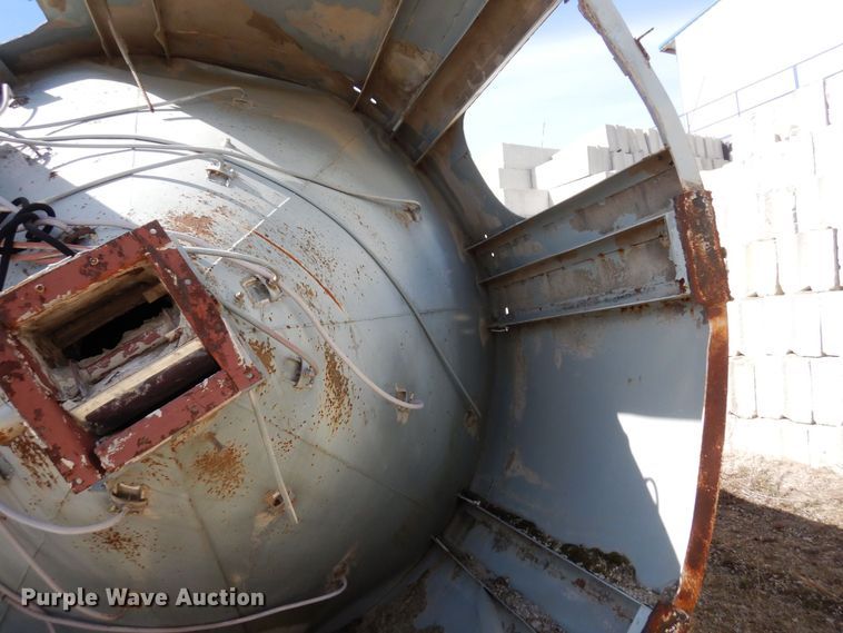 image for item KU9946 Johnson  concrete silo