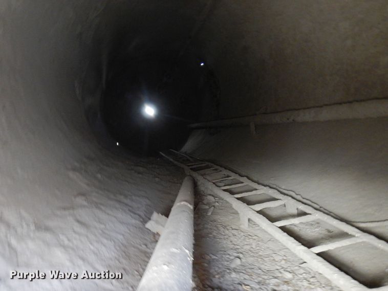 image for item KU9946 Johnson  concrete silo