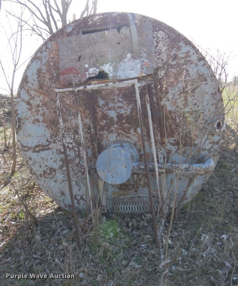 image for item KU9953 MTM  concrete silo