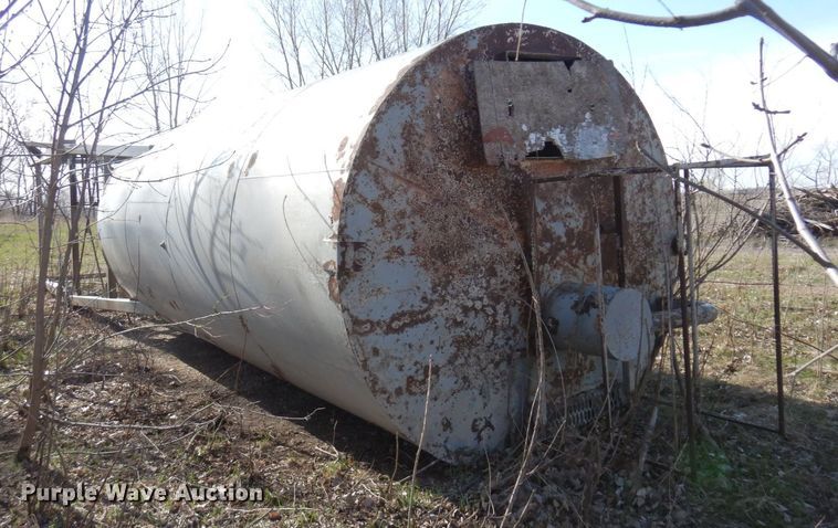 image for item KU9953 MTM  concrete silo