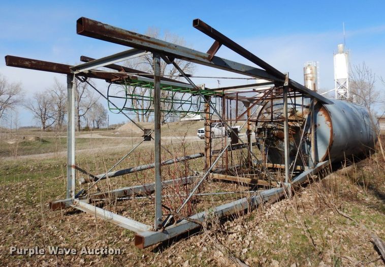 image for item KU9953 MTM  concrete silo